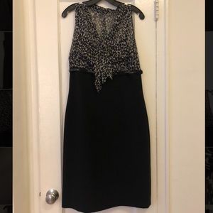 Tahari midi gorgeous dress with patent belt!